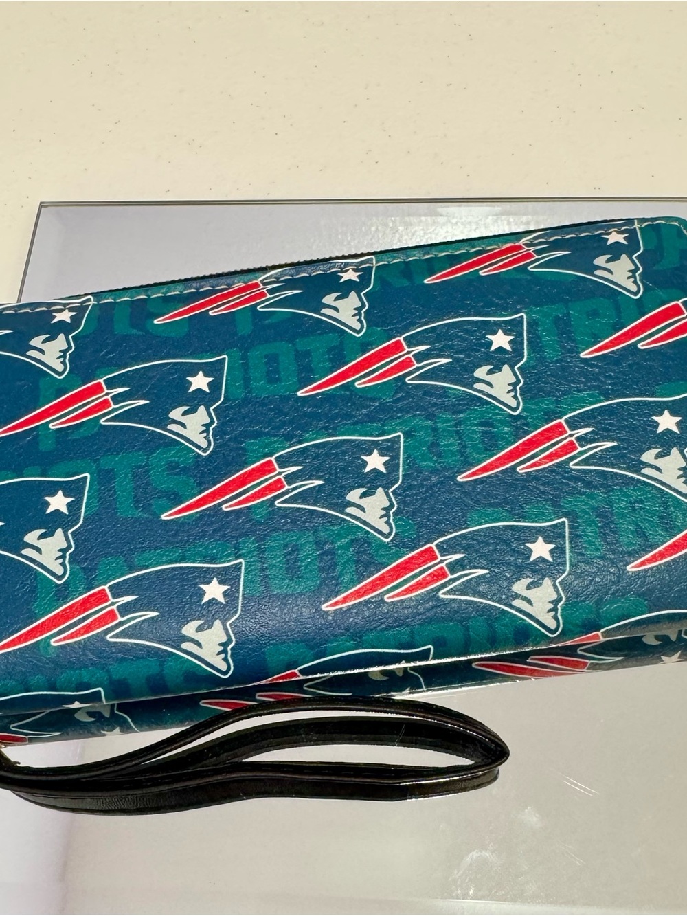 New England Patriots Zip Around Wallet Wristlet 8x4